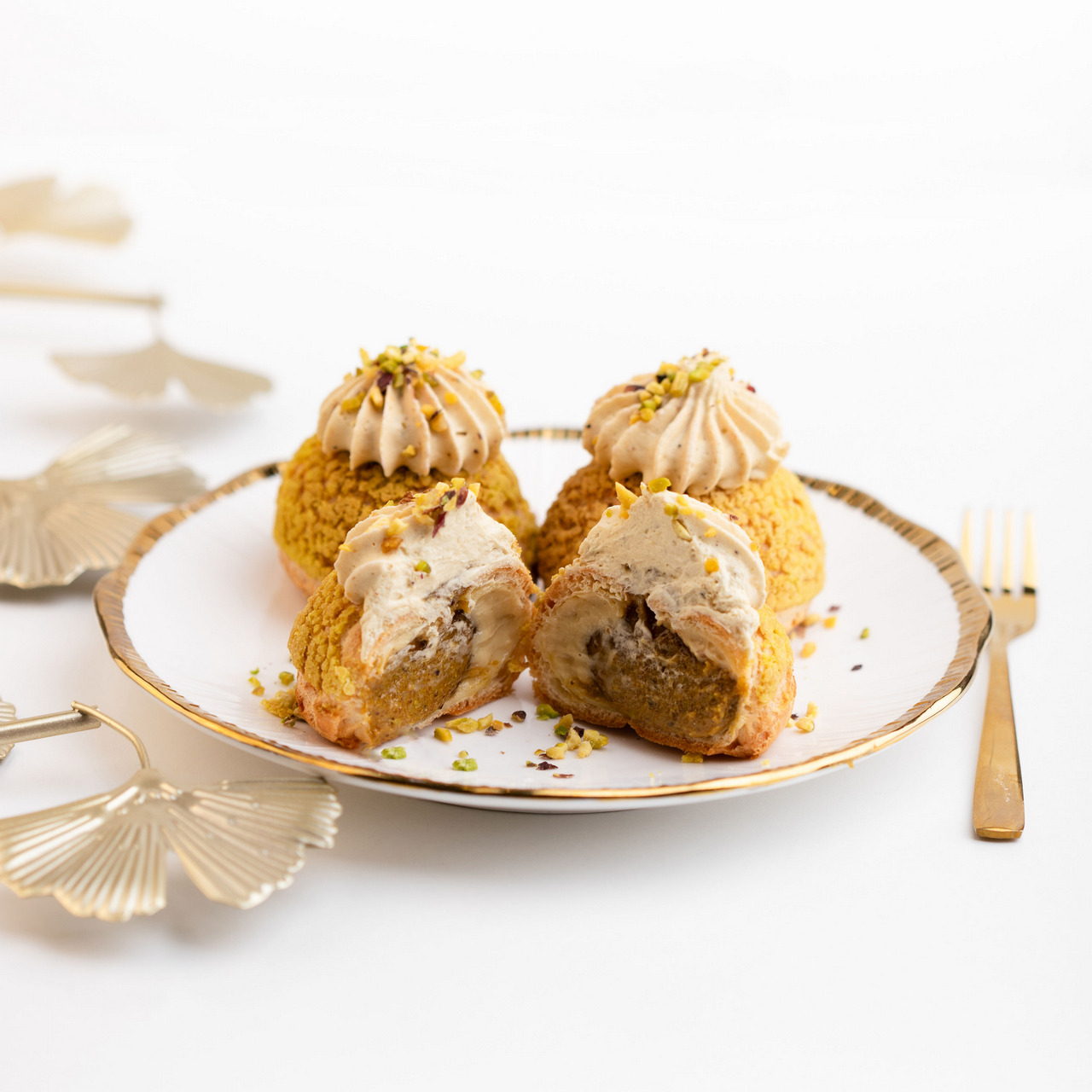 Choux cu fistic