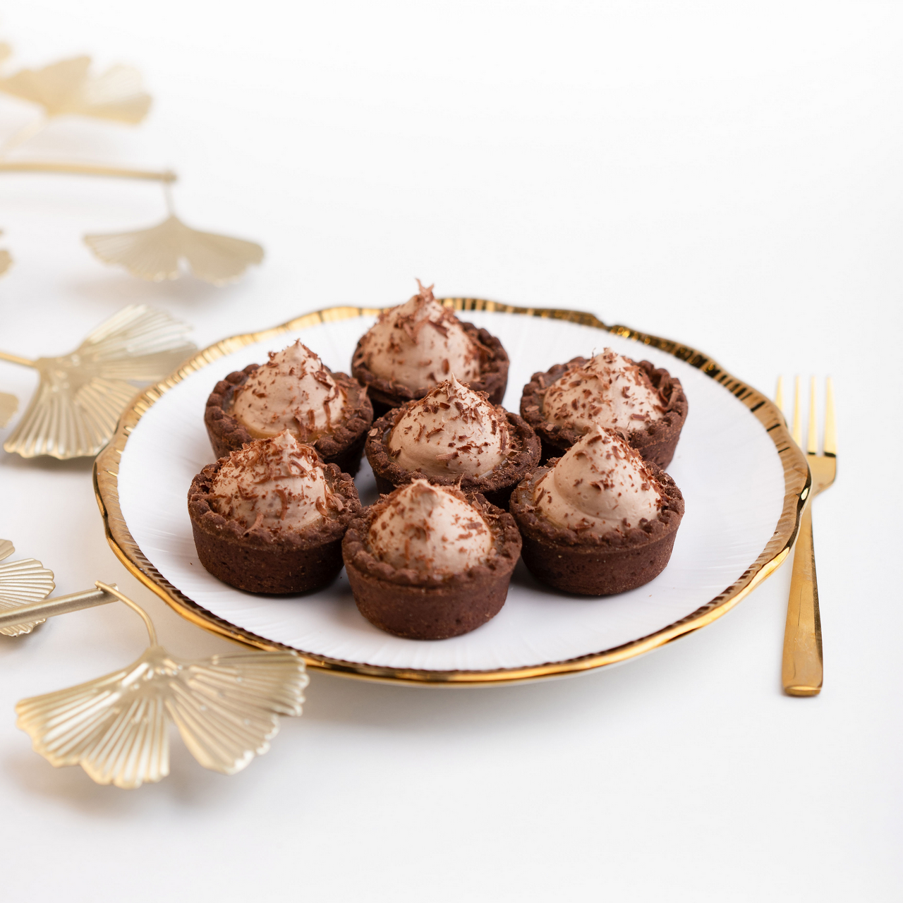 Mini tarte cu ciocolată și caramel